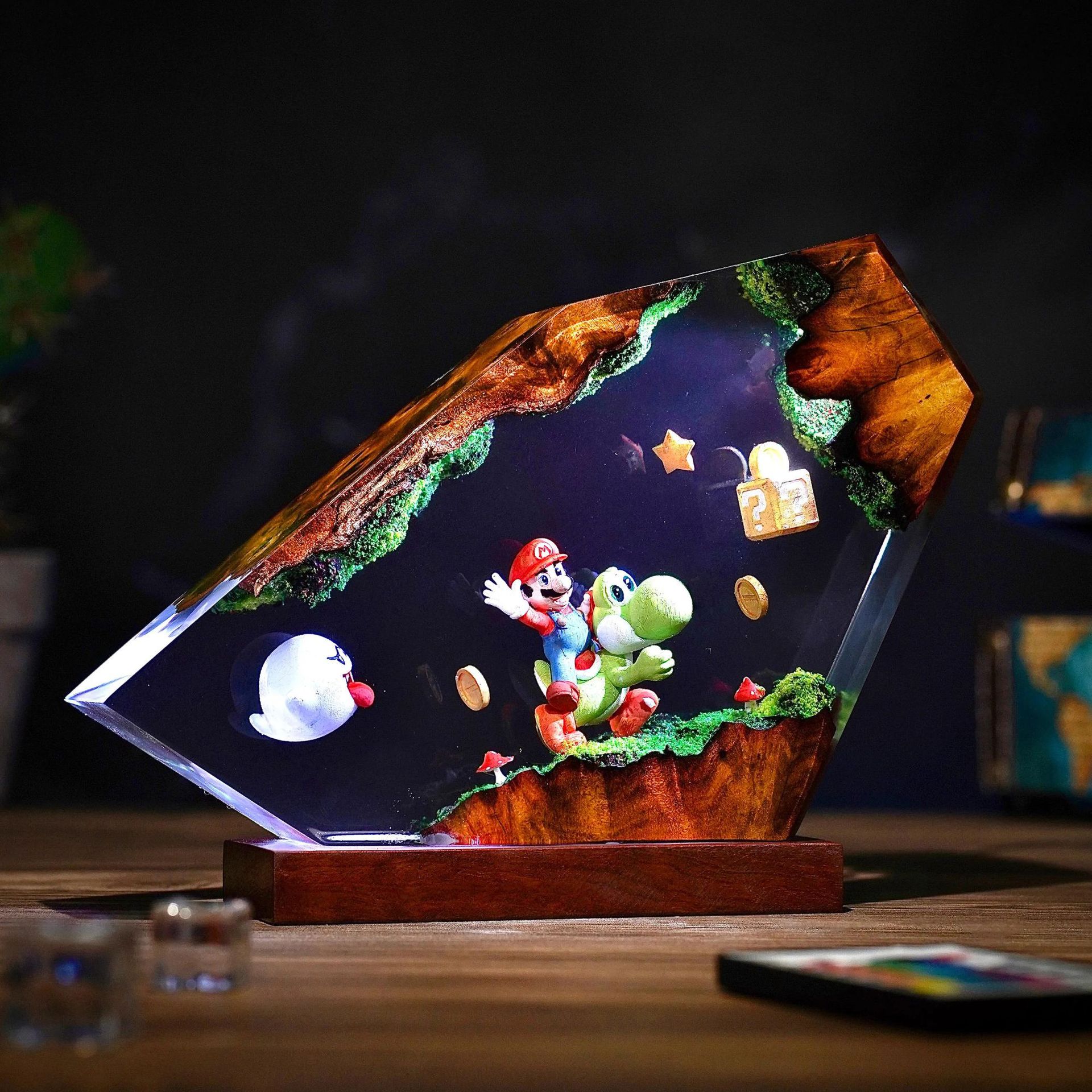 Desk Setup Desk - Table Resin Lamp Cartoon Anime Figure
