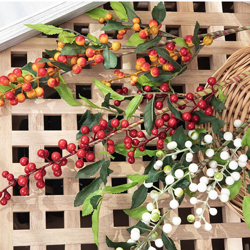 70cm Christmas Berry Branches  - Desk Setup Photo reseña y precio