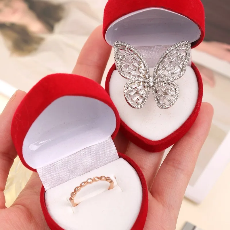 Red Flocking Heart Shape Ring  - Ring Binder Box reseña y precio