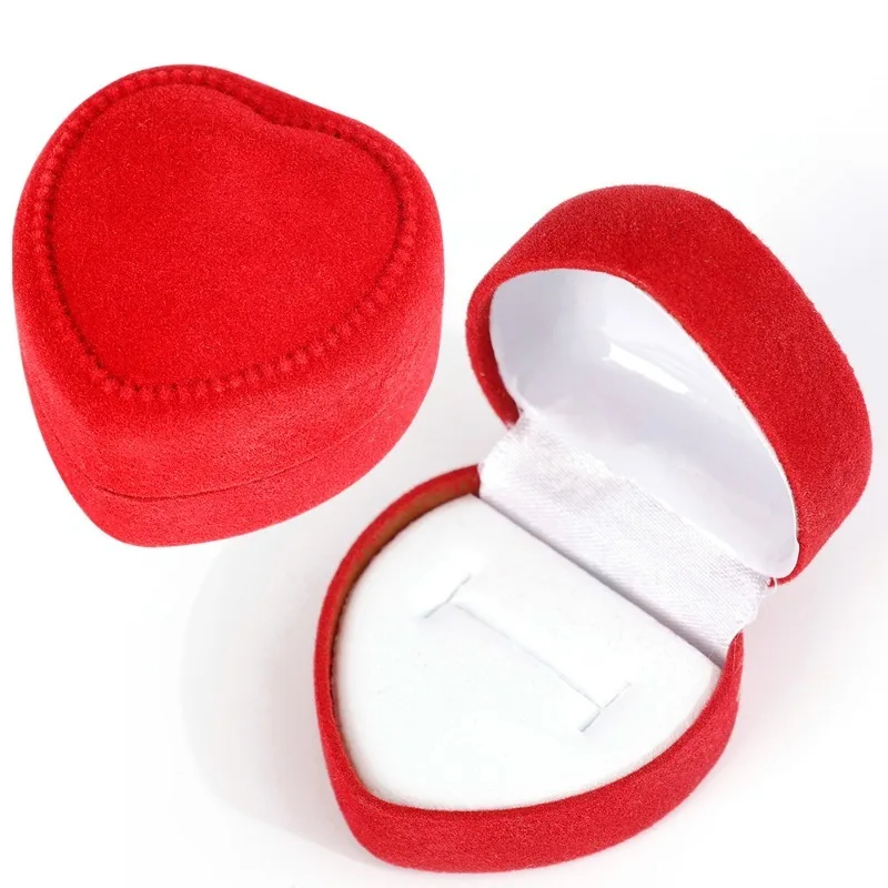Red Flocking Heart Shape Ring  - Ring Binder Box reseña y precio