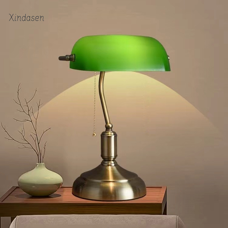 Vintage Led Table Lamp Banker' - Desk Setup Vintage reseña y precio