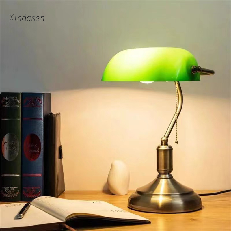 Vintage Led Table Lamp Banker' - Desk Setup Vintage reseña y precio