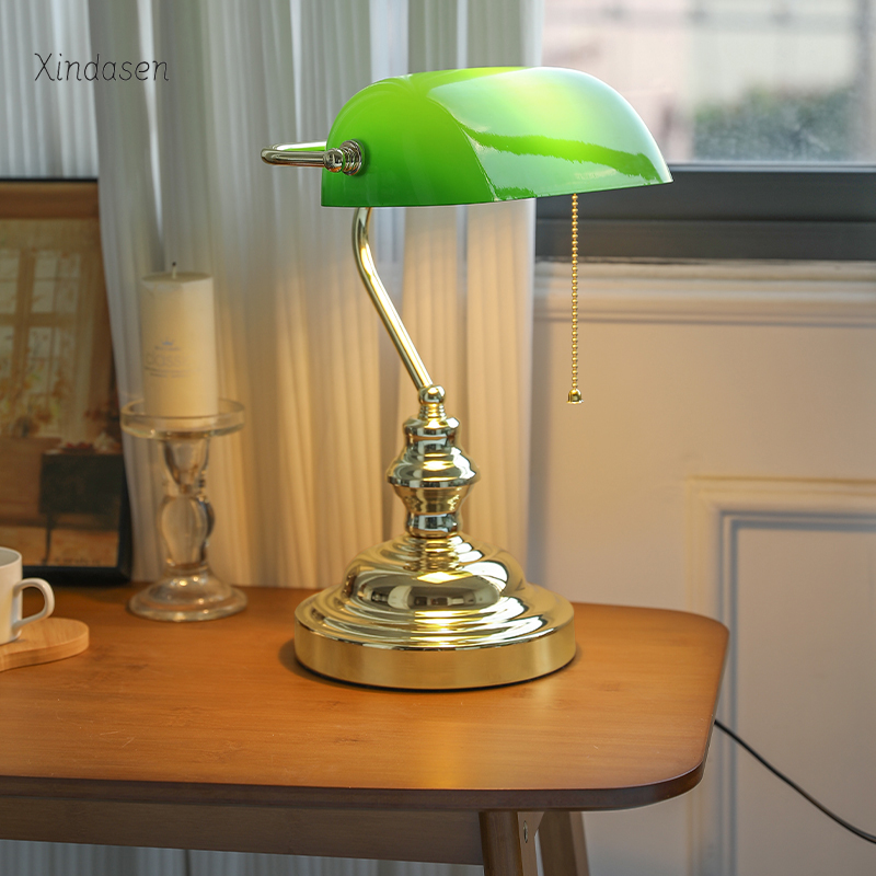 Vintage Led Table Lamp Banker' - Desk Setup Vintage reseña y precio