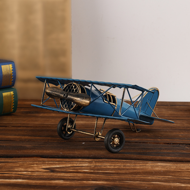 Retro Iron Metal Aircraft Mode - Desk Setup Photo reseña y precio